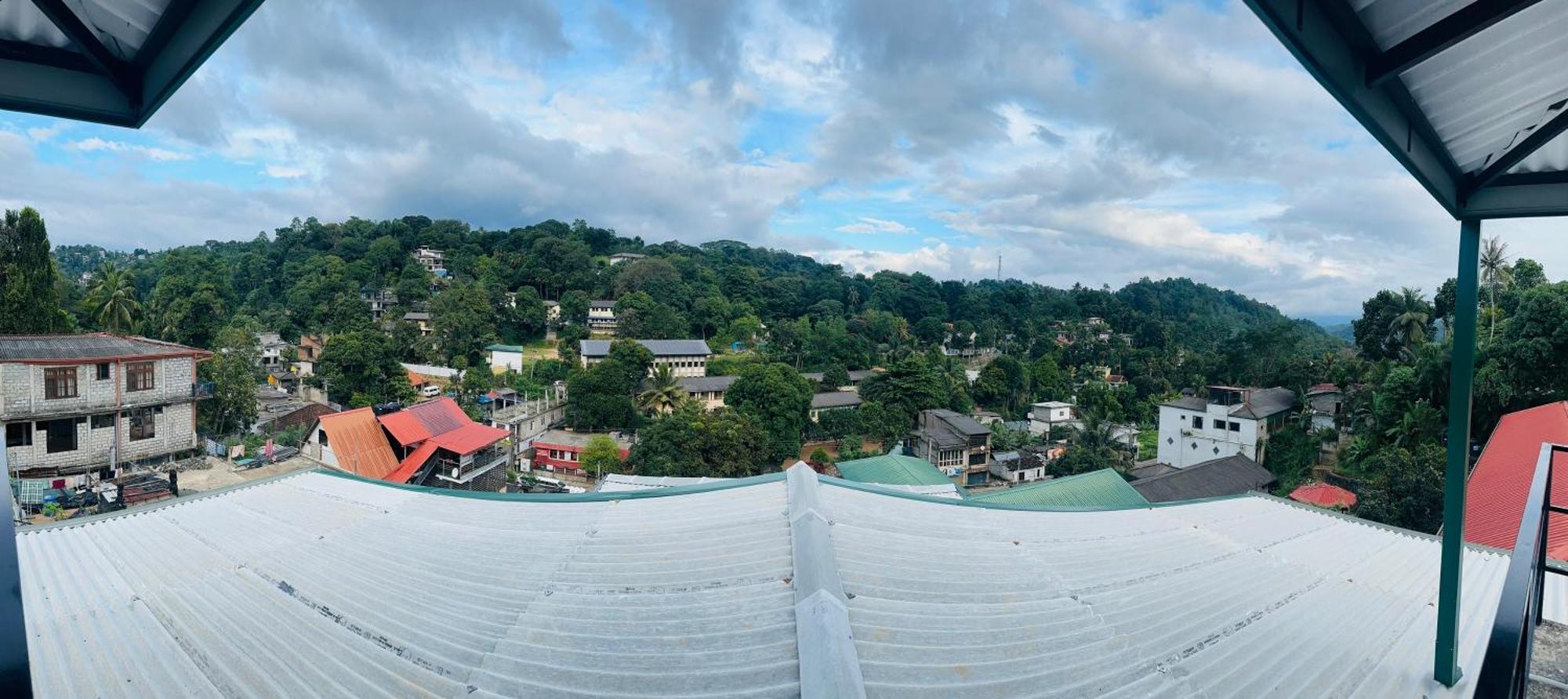 The Sky Tents Kandy Exterior photo